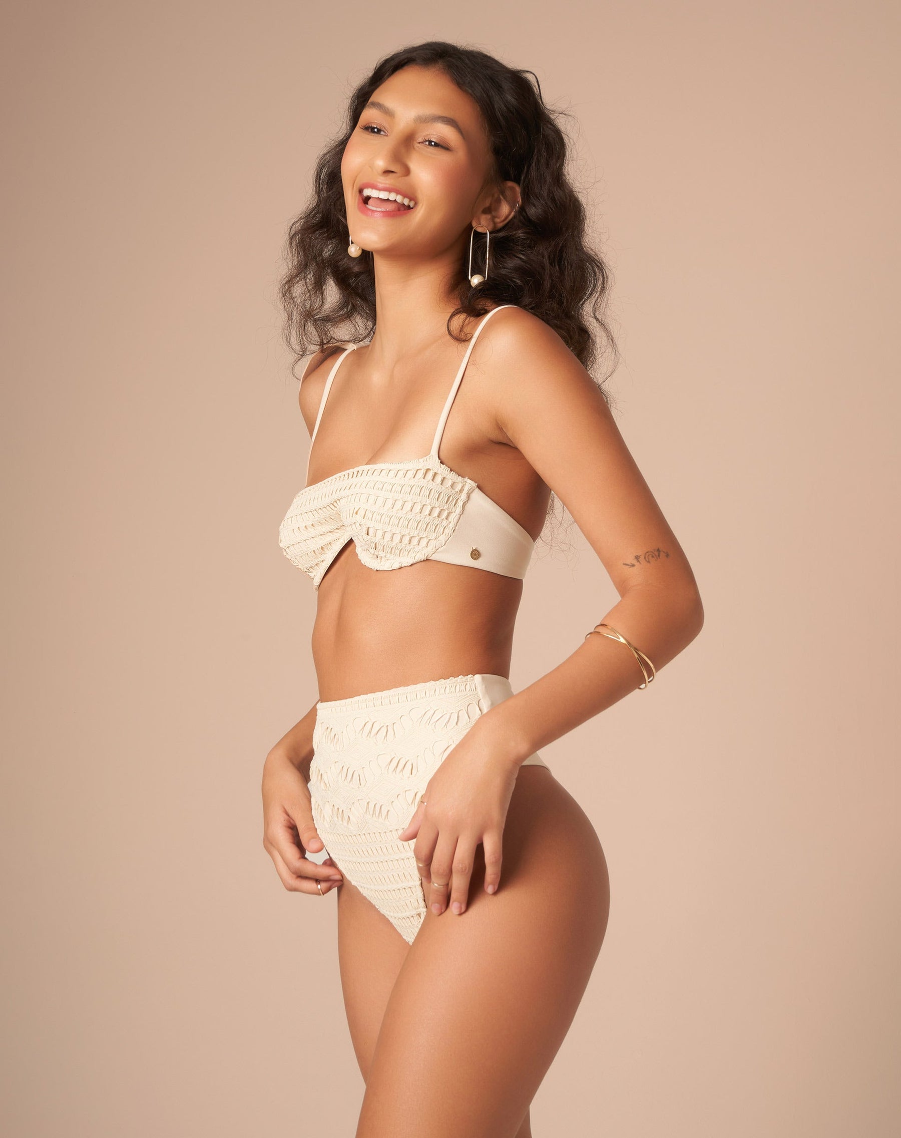 Top com Aro Magnólia Areia - Areia