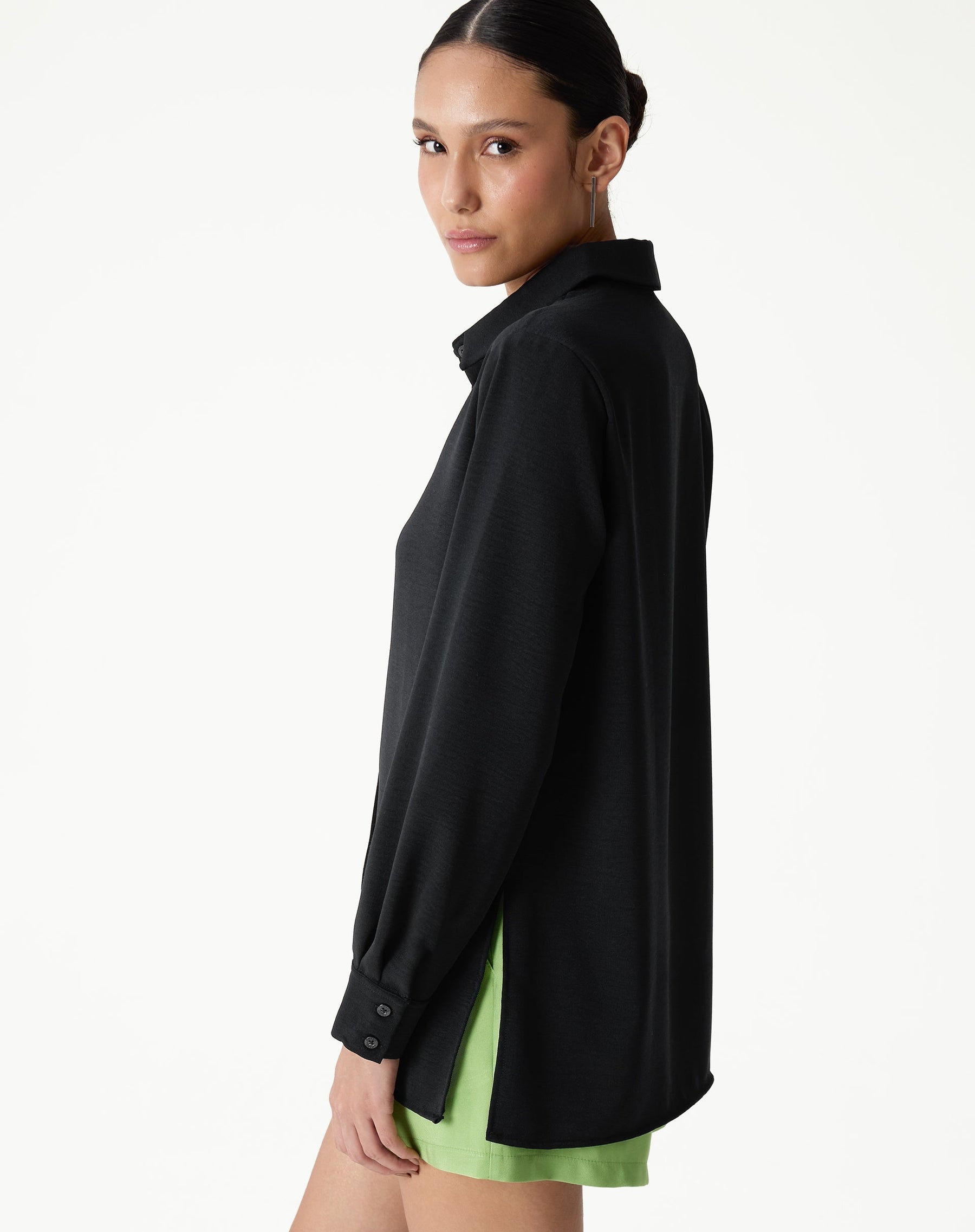 CAMISA MANGA LONGA BARRA RETA - PRETO