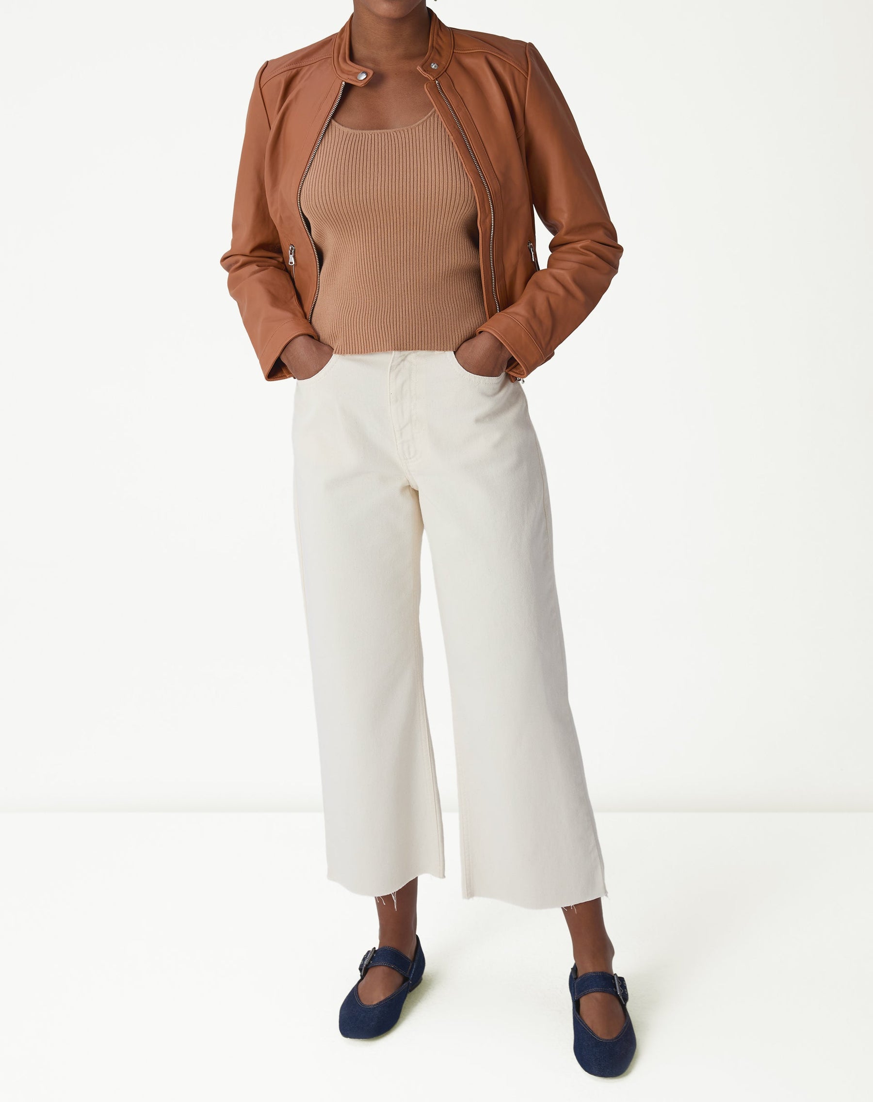 REGATA BÁSICA TRICOT DECOTE U - BEGE