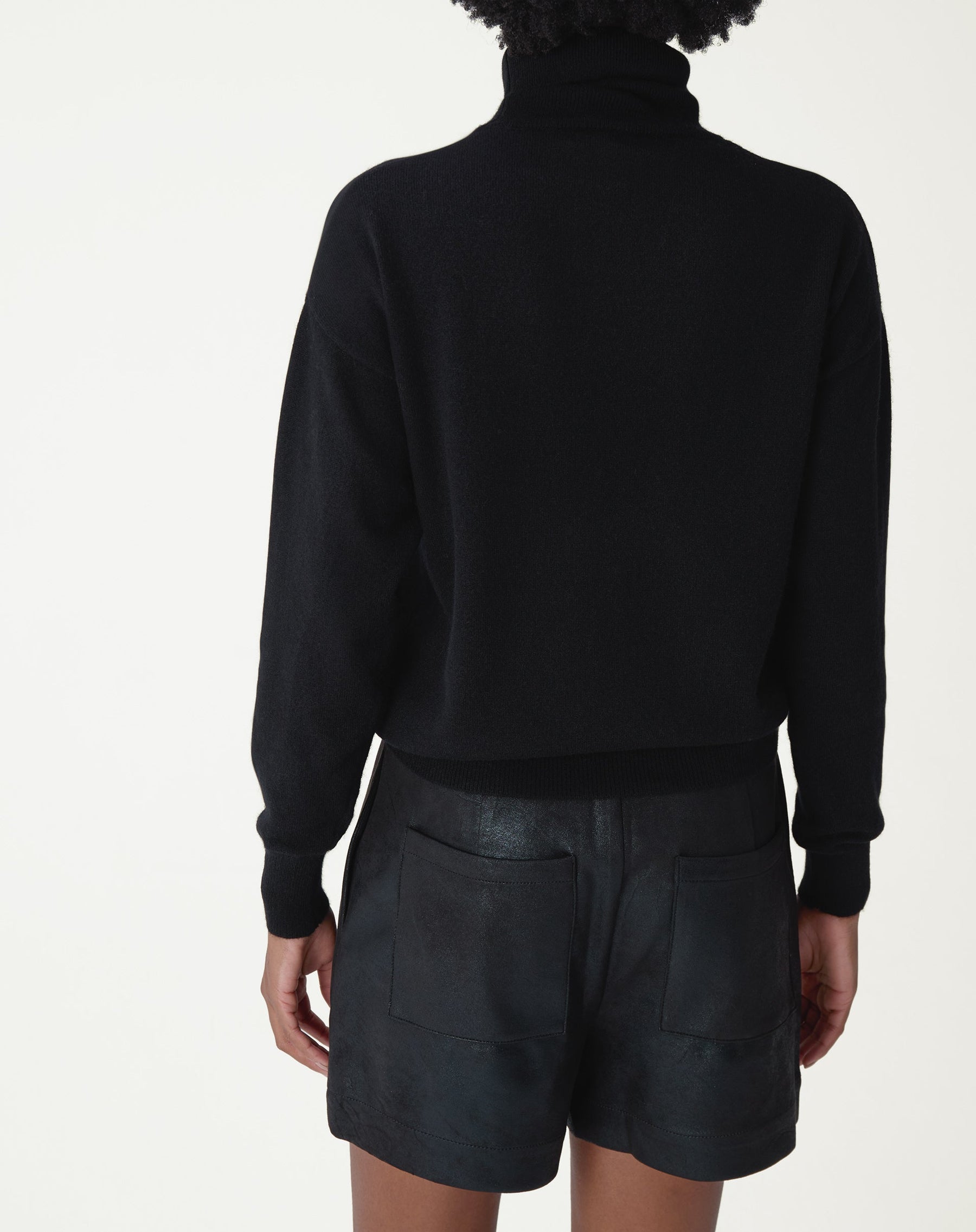 Suéter Gola Alta de Cashmere - PRETO