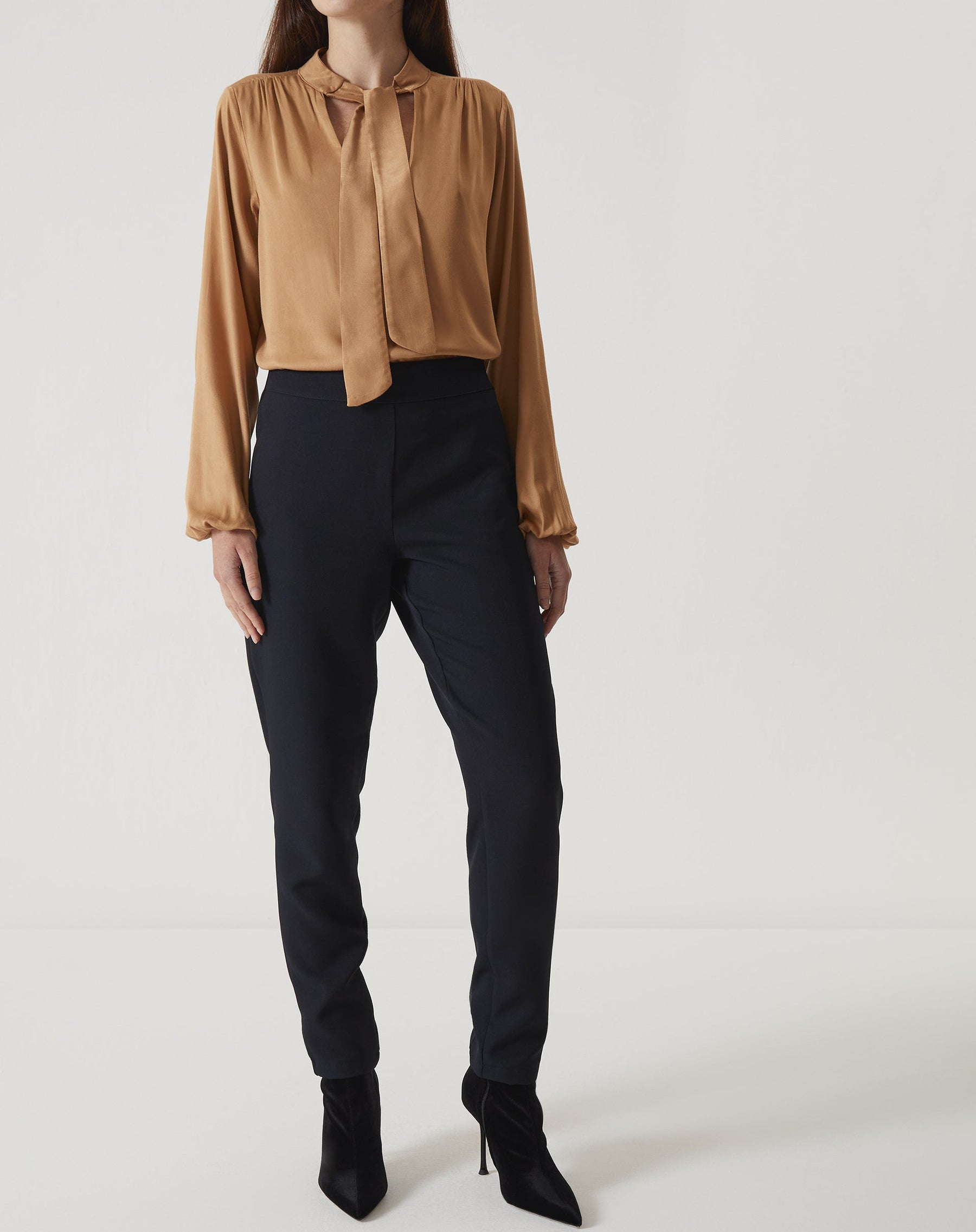 CALÇA SLIM DE ALFAIATARIA - PRETO