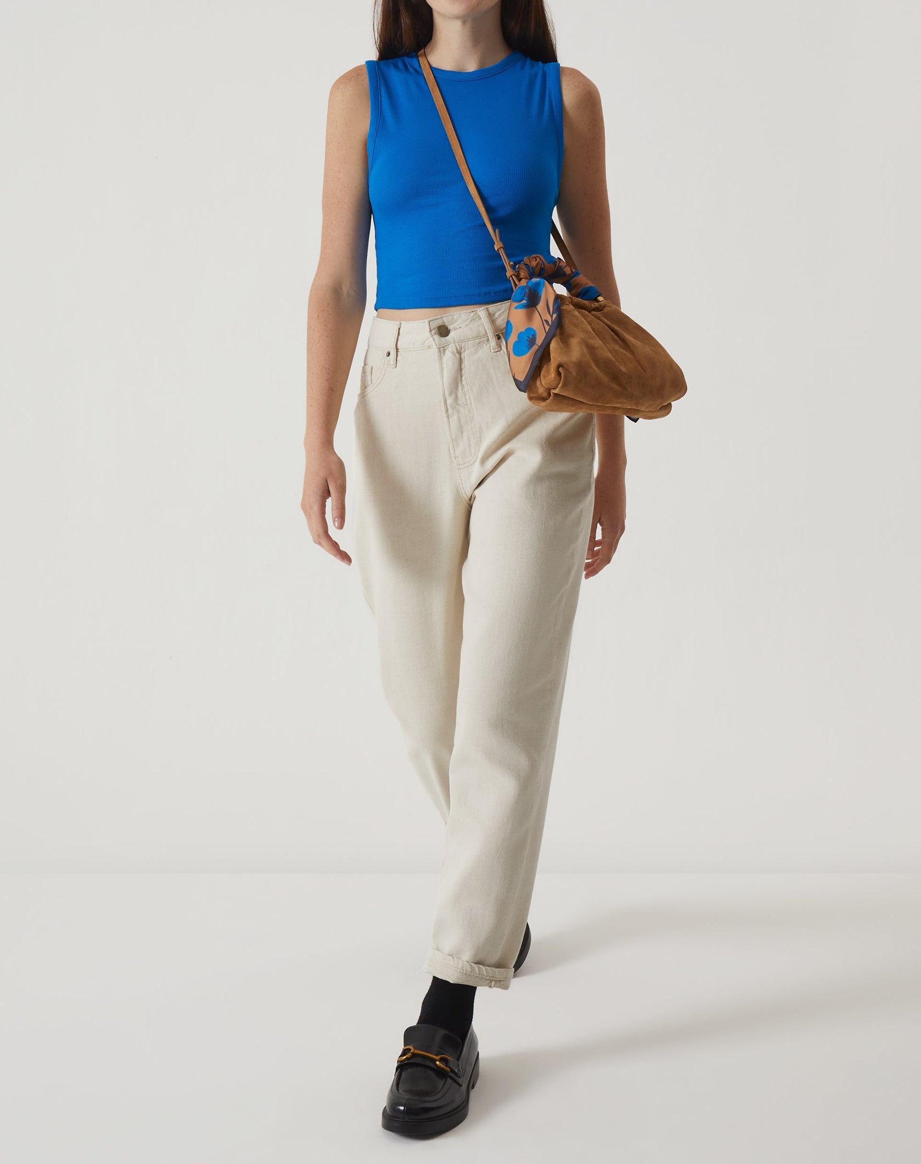 REGATA CURTA DE MALHA - AZUL