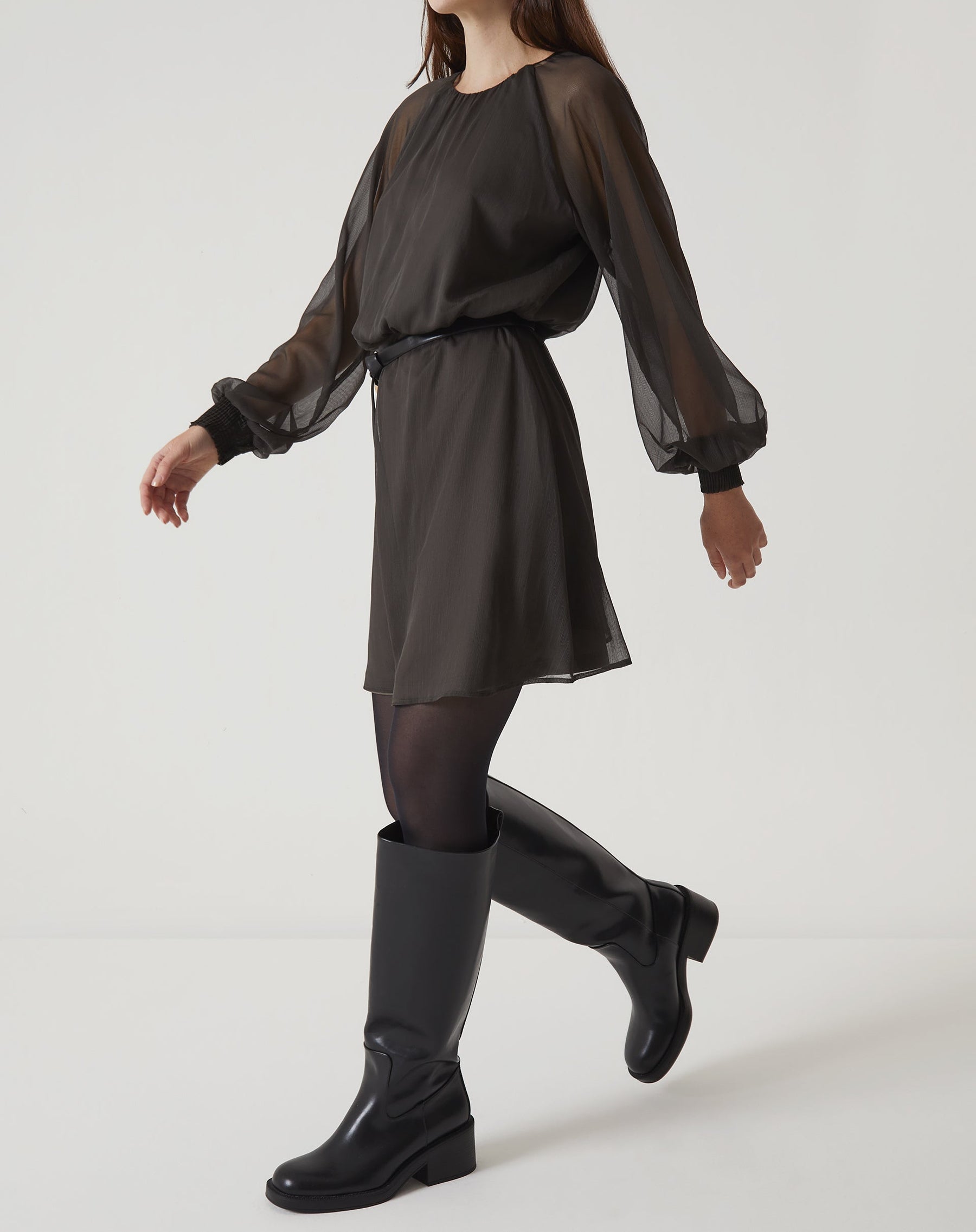 VESTIDO CURTO MANGA LONGA BUFANTE - VERDE