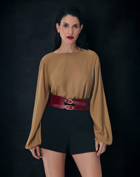 Shorts Curto Evasê de Alfaiataria - Preto