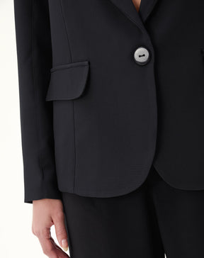 BLAZER SLIM GOLA COM LAPELA ALFAIATARIA - PRETO