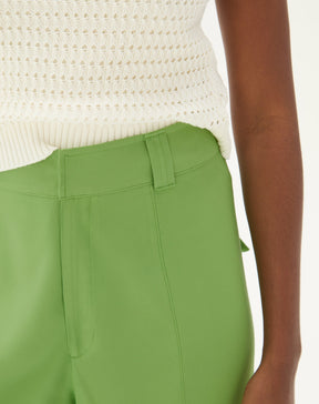 CALÇA RETA COM PASSANTES DE ALFAIATARIA - VERDE