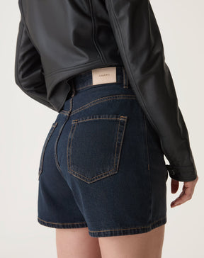SHORTS CURTO JEANS - MARROM