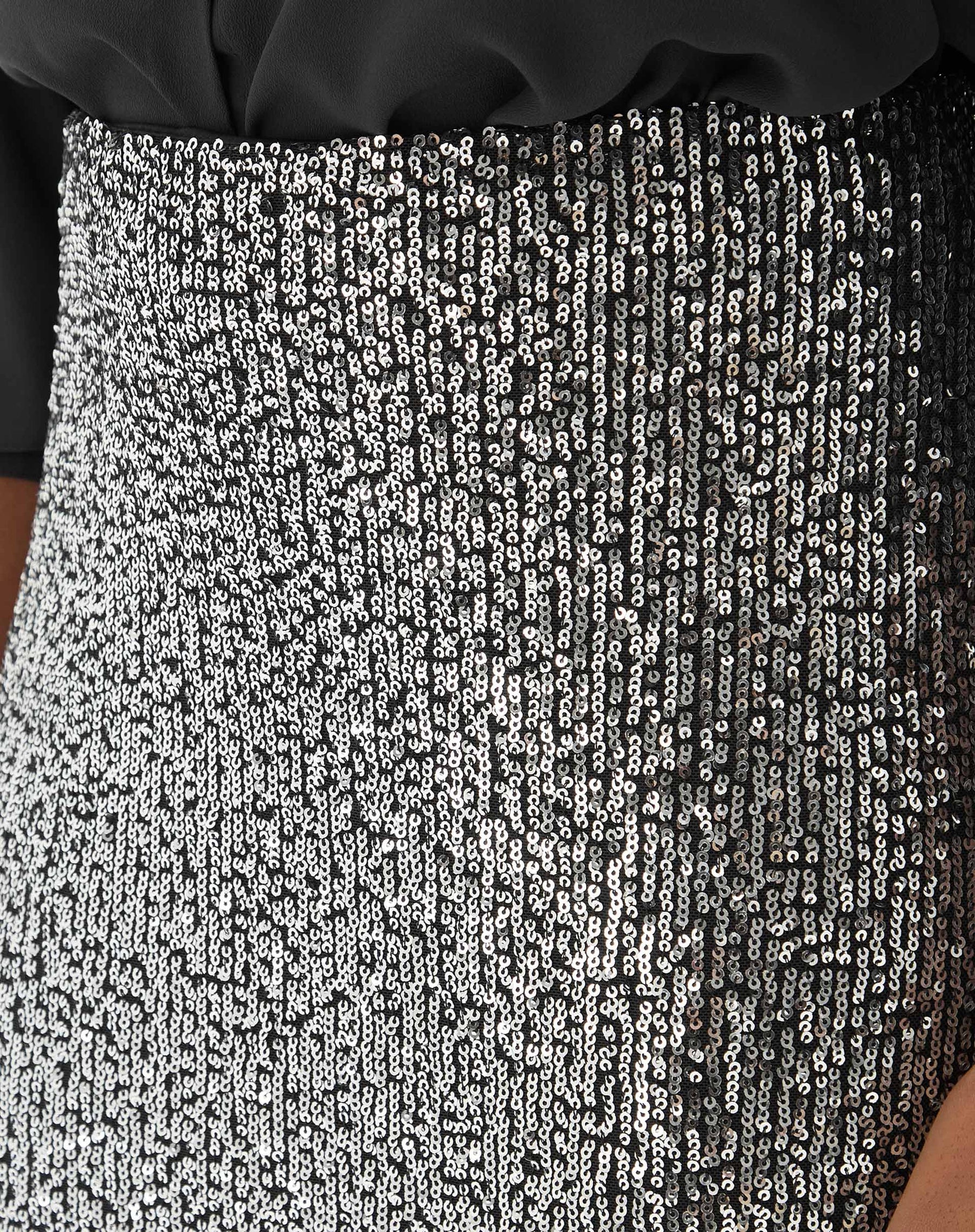 Saia Midi Tubo de Paetê - Prata