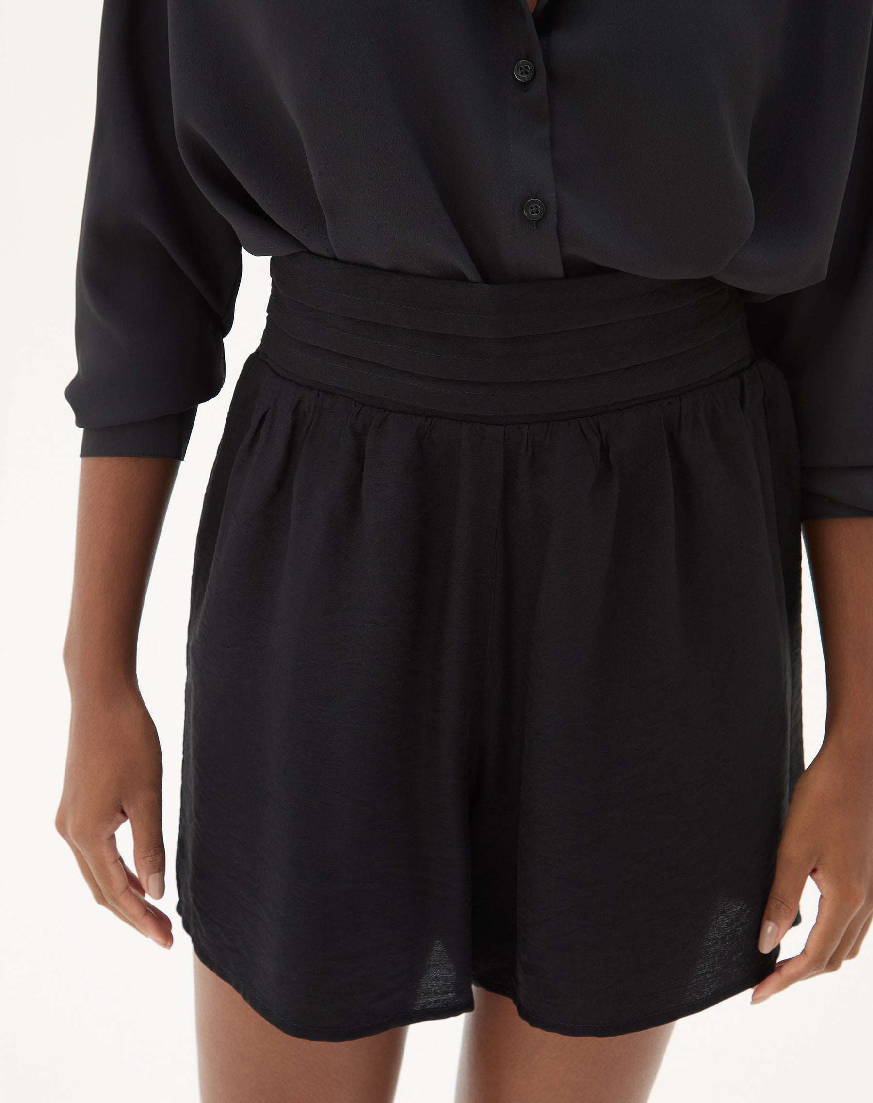 Shorts Cintura Alta Cós Lastex - Preto