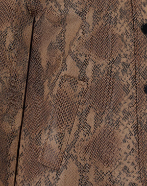 JAQUETA QUADRADA COBRA PU - CARAMELO