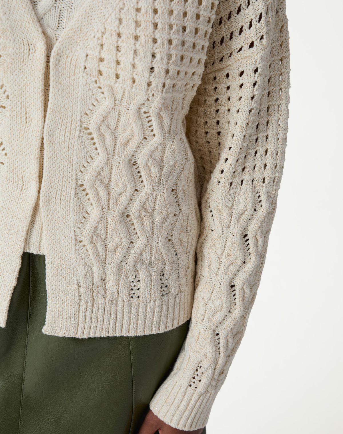 CARDIGAN TRICOT PONTO DIFERENCIADO - BEGE