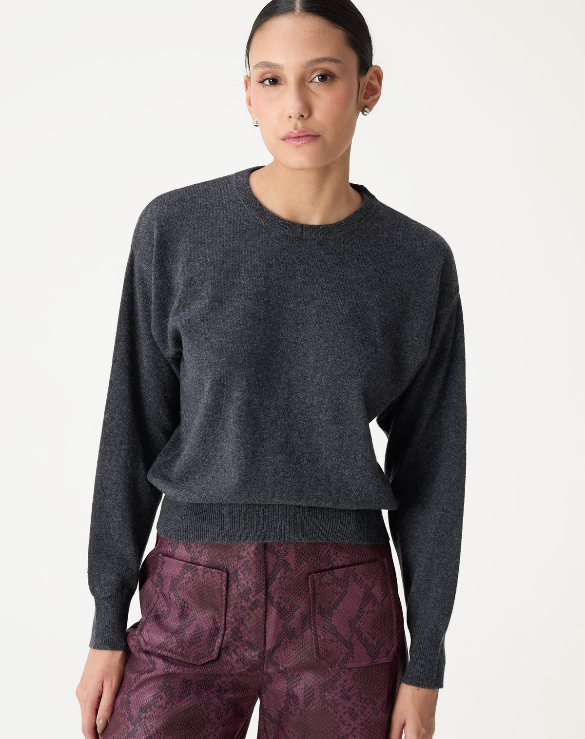 SUÉTER GOLA CARECA DE CASHMERE - CINZA MESCLA ESCURO