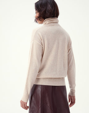 SUÉTER CASHMERE GOLA ALTA  - AREIA