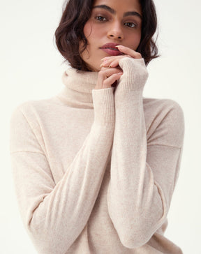 SUÉTER CASHMERE GOLA ALTA  - AREIA