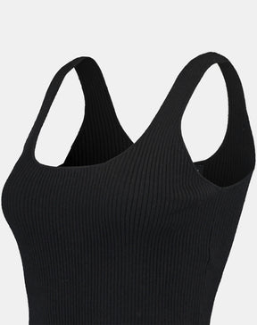 REGATA BÁSICA TRICOT DECOTE U - PRETO