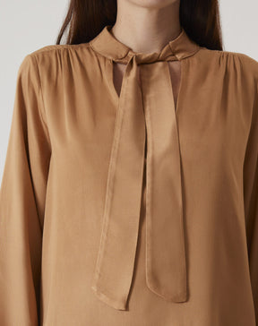 BLUSA MANGA LONGA DECOTE V - BEGE