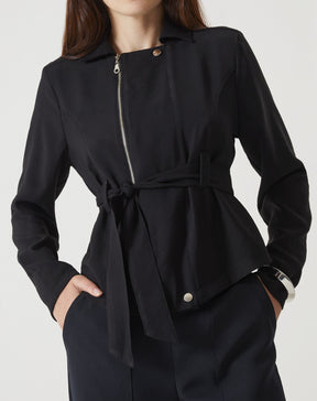 JAQUETA COM AMARRAÇÃO DE ALFAIATARIA - PRETO