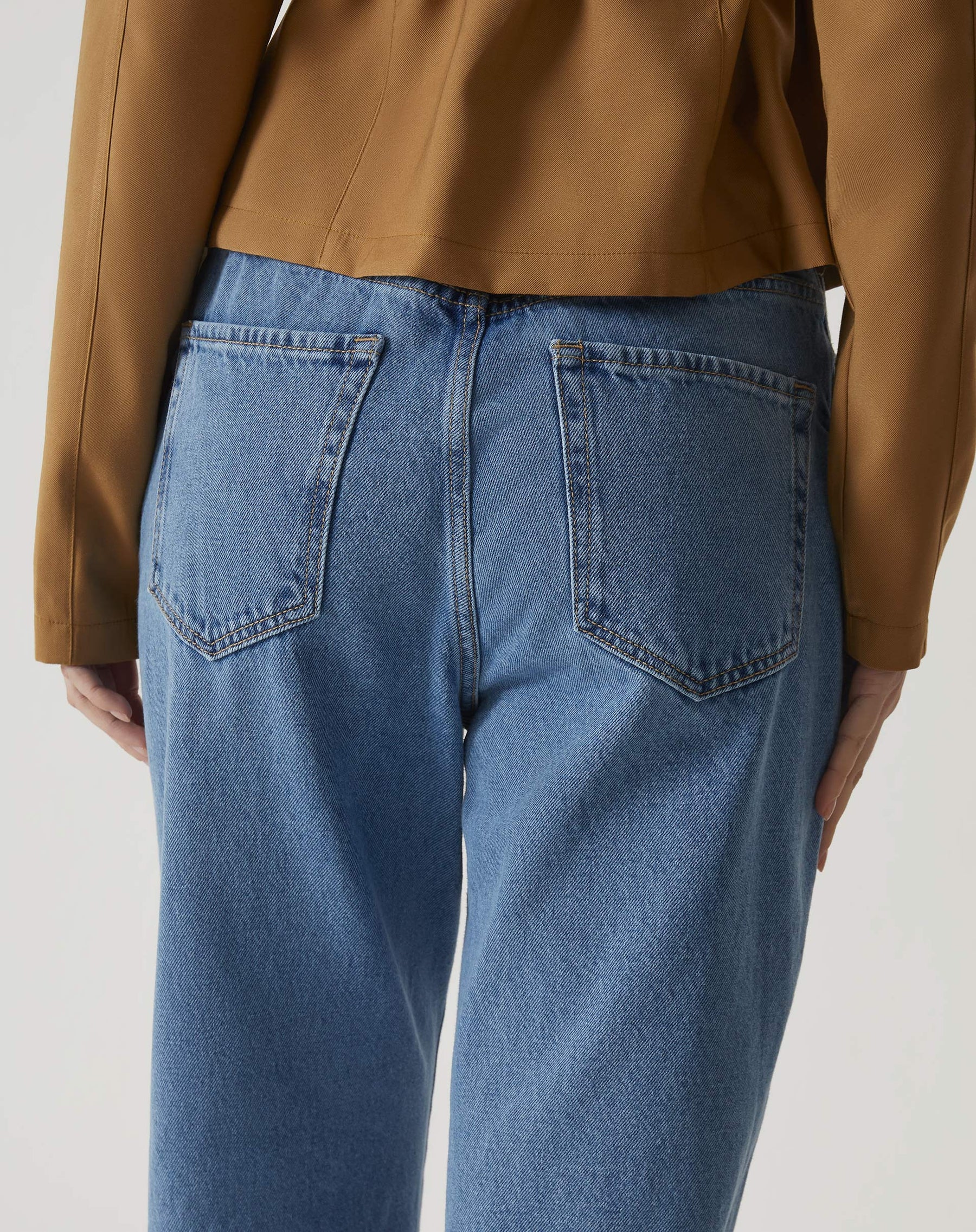 Calça Jeans Reta Cintura Alta - Azul Médio