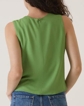 BLUSA SEM MANGAS DE CREPE - VERDE