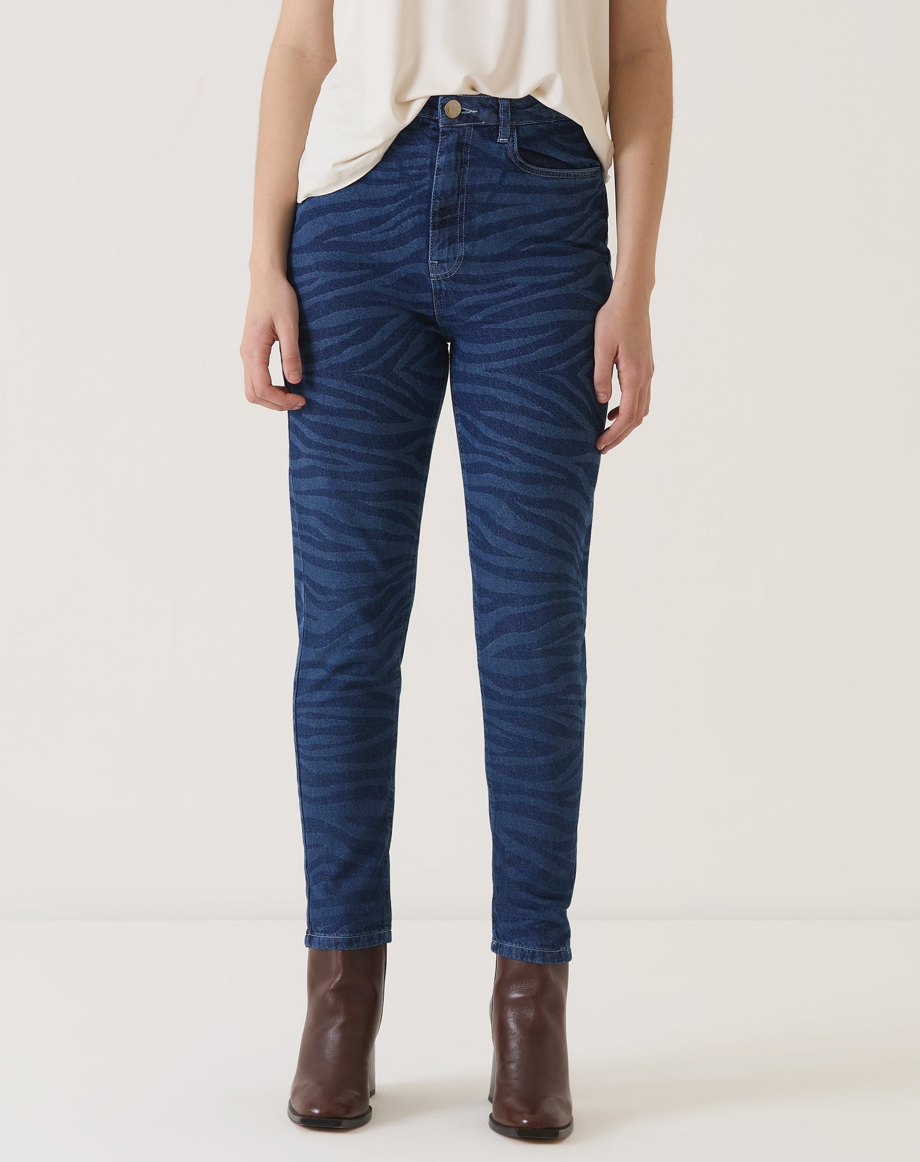 Calça Mom  Zebra Jeans - Azul Médio