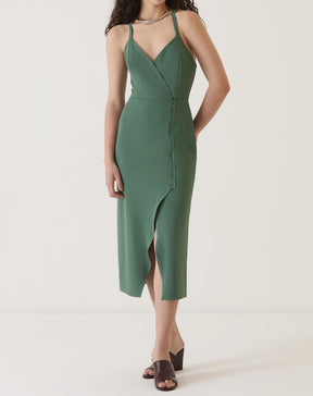 VESTIDO COM FENDA FRONTAL - VERDE