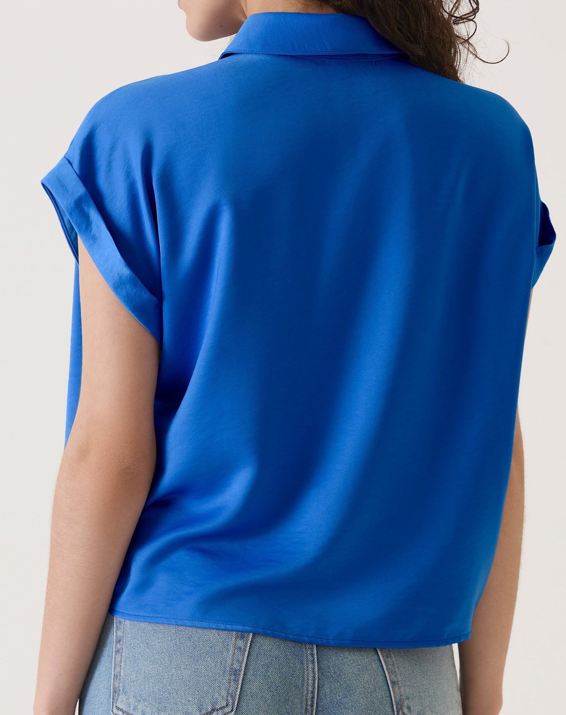 CAMISA MANGA CURTA DE CETIM - AZUL