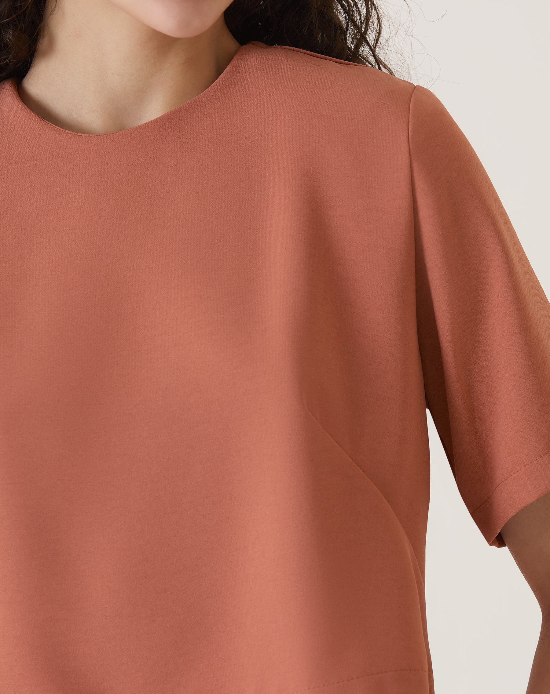 BLUSA CROP MANGA CURTA - VINHO