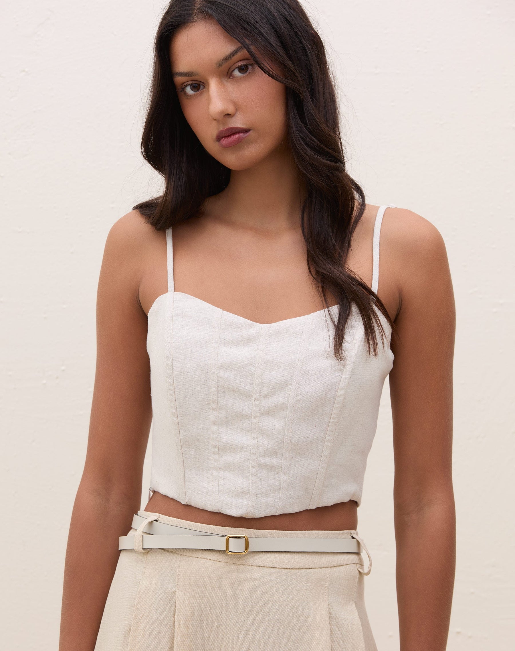 TOP DE ALCINHAS ESTRUTURADO - AREIA